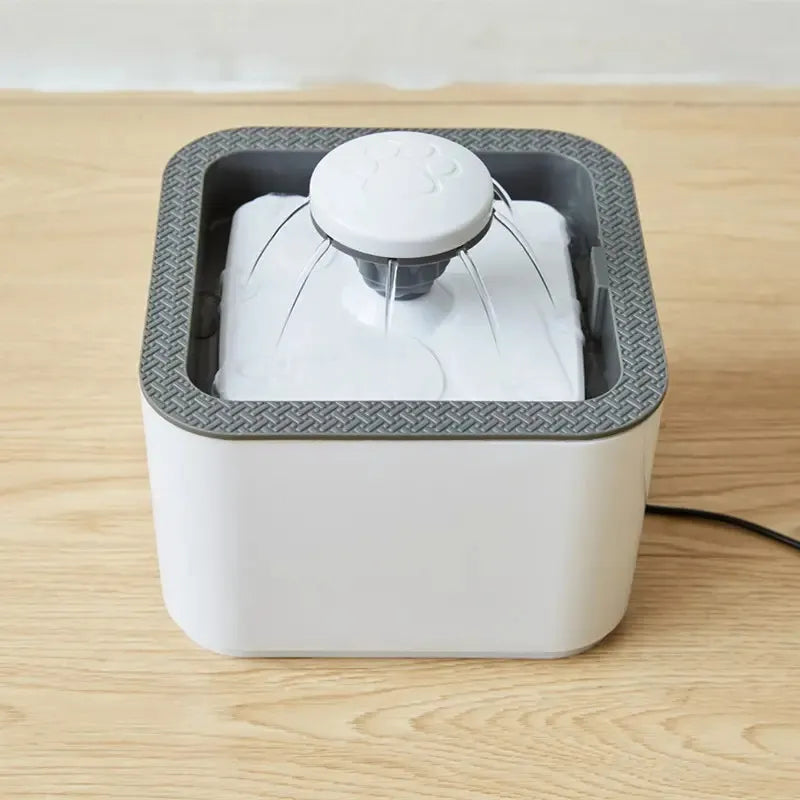 Fuente De Agua Para Mascota 2.5 L